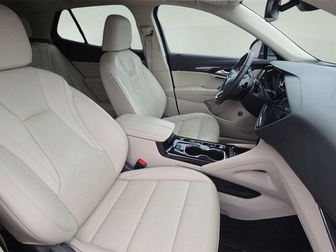 Used 2021 Buick Envision Essence image 25