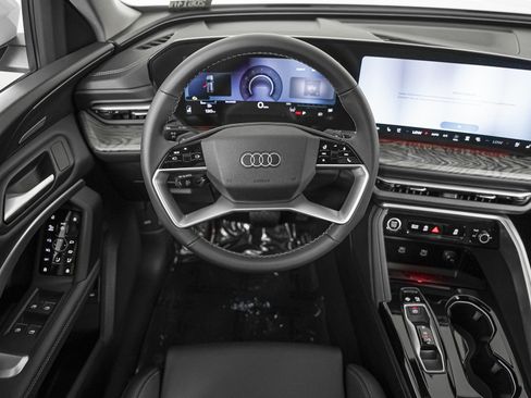 New 2026 Audi Q5 Premium Plus AWD/4WD image 11
