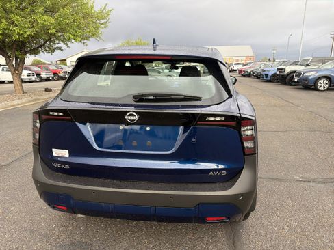 Used 2025 Nissan Kicks S AWD/4WD image 6