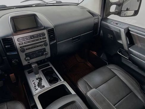 Used 2011 Nissan Titan PRO-4X w/ Pro-4x Technology Pkg image 21