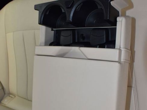 Used 2022 BMW 540i w/ Premium Package image 18