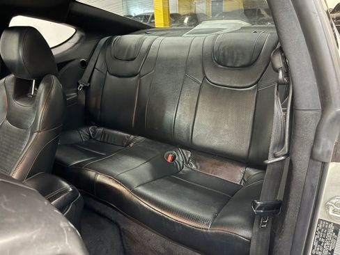 Used 2013 Hyundai Genesis 3.8 image 15