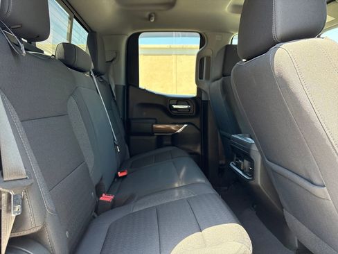 Used 2022 Chevrolet Silverado 1500 RST w/ Redline Edition AWD/4WD image 35