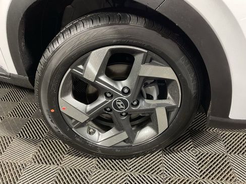 New 2026 Hyundai Venue SEL image 39