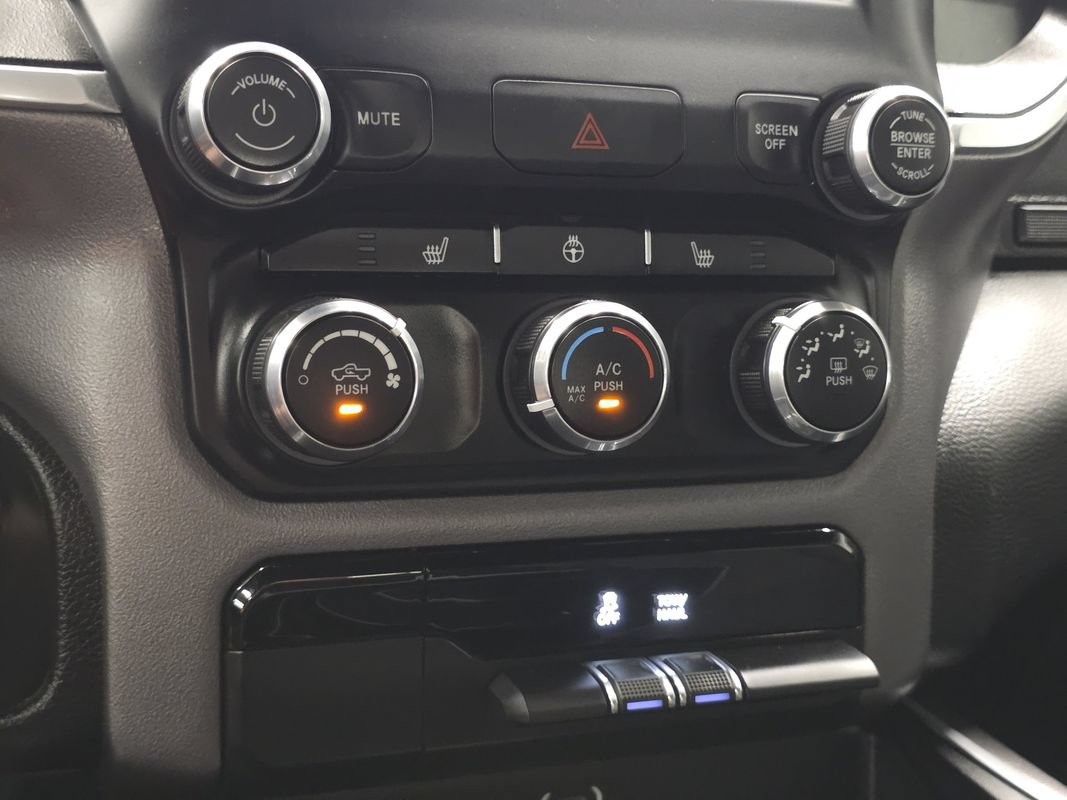 Used 2023 RAM 1500 Lone Star AWD/4WD image 38