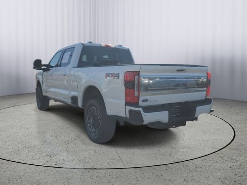 Used 2024 Ford F350 Platinum image 6