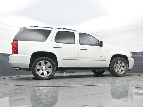 Used 2011 GMC Yukon SLT w/ Regional Value Package RWD image 45