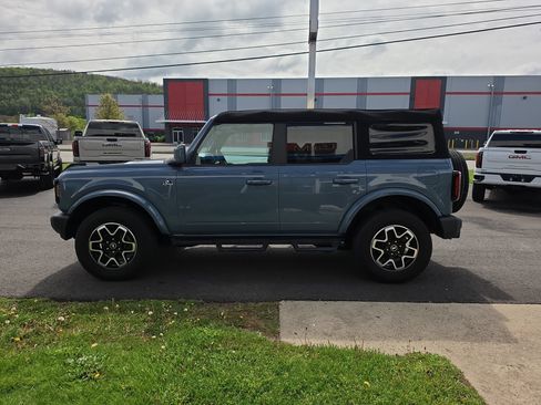 Used 2023 Ford Bronco Outer Banks AWD/4WD image 7