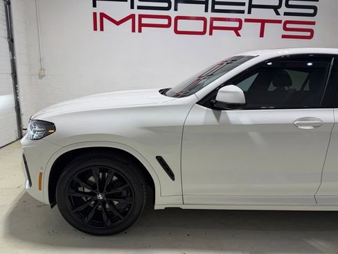 Used 2025 BMW X4 xDrive30i w/ Premium Package AWD/4WD image 5