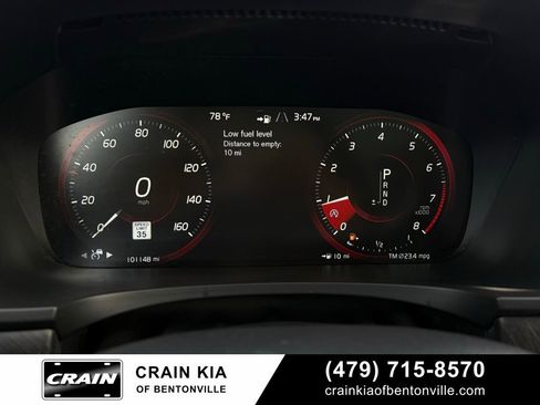 Used 2017 Volvo V90 T6 Cross Country image 15