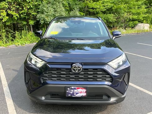 Certified 2025 Toyota RAV4 XLE w/ Convenience Package AWD/4WD image 8