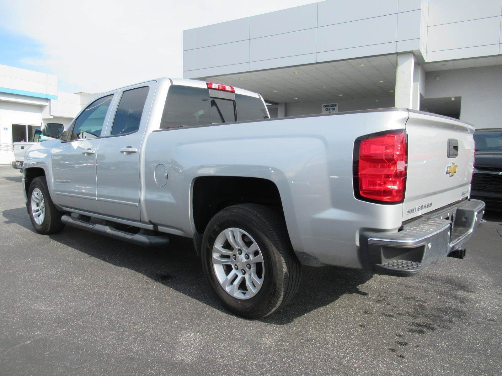 Used 2017 Chevrolet Silverado 1500 LT w/ All Star Edition RWD image 6