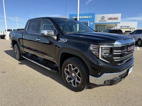 New 2026 GMC Sierra 1500 SLT image 11