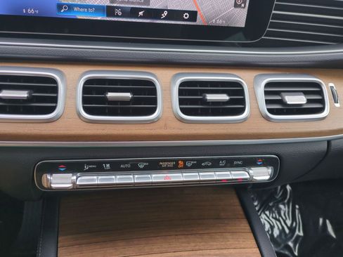 Used 2022 Mercedes-Benz GLE 350 image 22