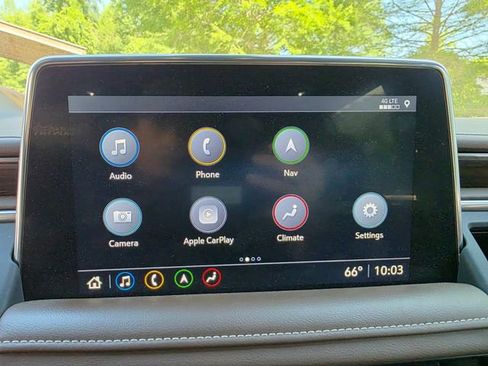 Used 2021 Chevrolet Tahoe High Country w/ Premium Package image 17