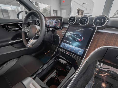 Certified 2024 Mercedes-Benz C 300 C 300 image 19