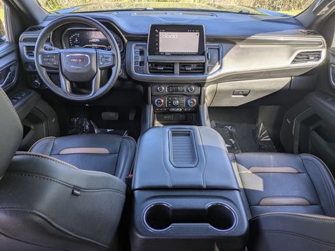 Used 2023 GMC Yukon AT4 AWD/4WD image 24