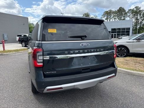 Used 2024 Ford Expedition Limited RWD image 9