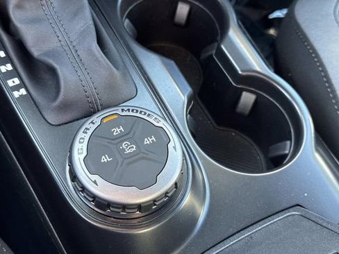 Used 2024 Ford Bronco Big Bend image 25