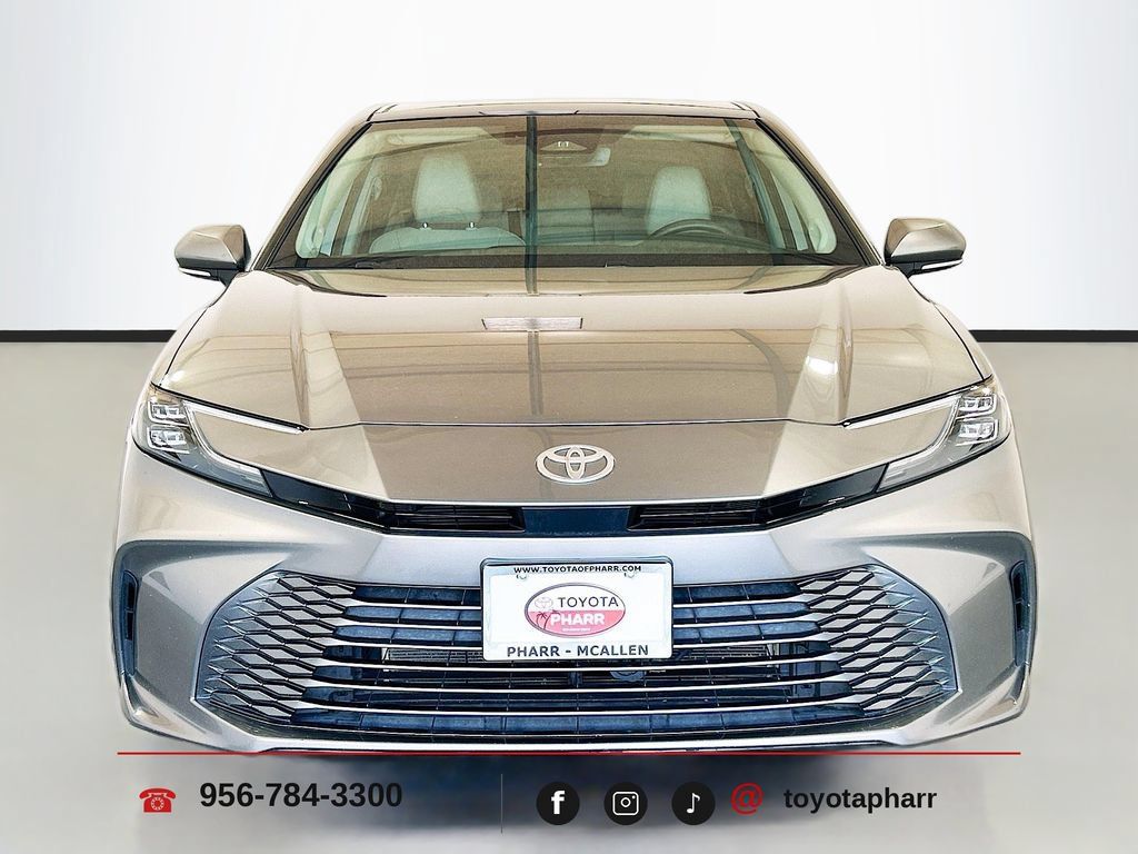 Used 2025 Toyota Camry XLE w/ Premium Package FWD image 2