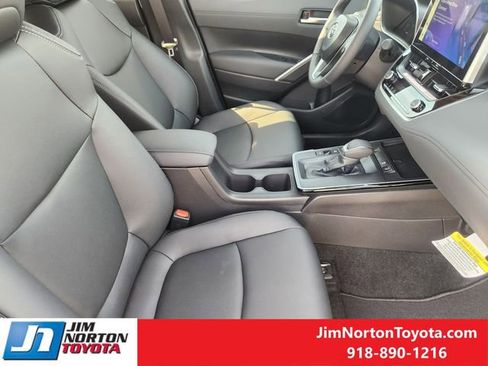 New 2026 Toyota Corolla Cross XLE image 12