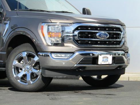 Used 2023 Ford F150 XLT w/ Equipment Group 302A High image 5