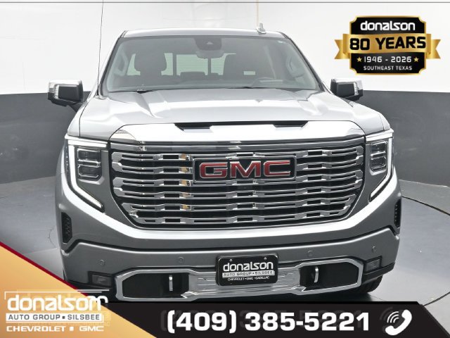 Used 2024 GMC Sierra 1500 Denali AWD/4WD image 3