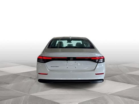 Used 2025 Honda Accord LX image 7