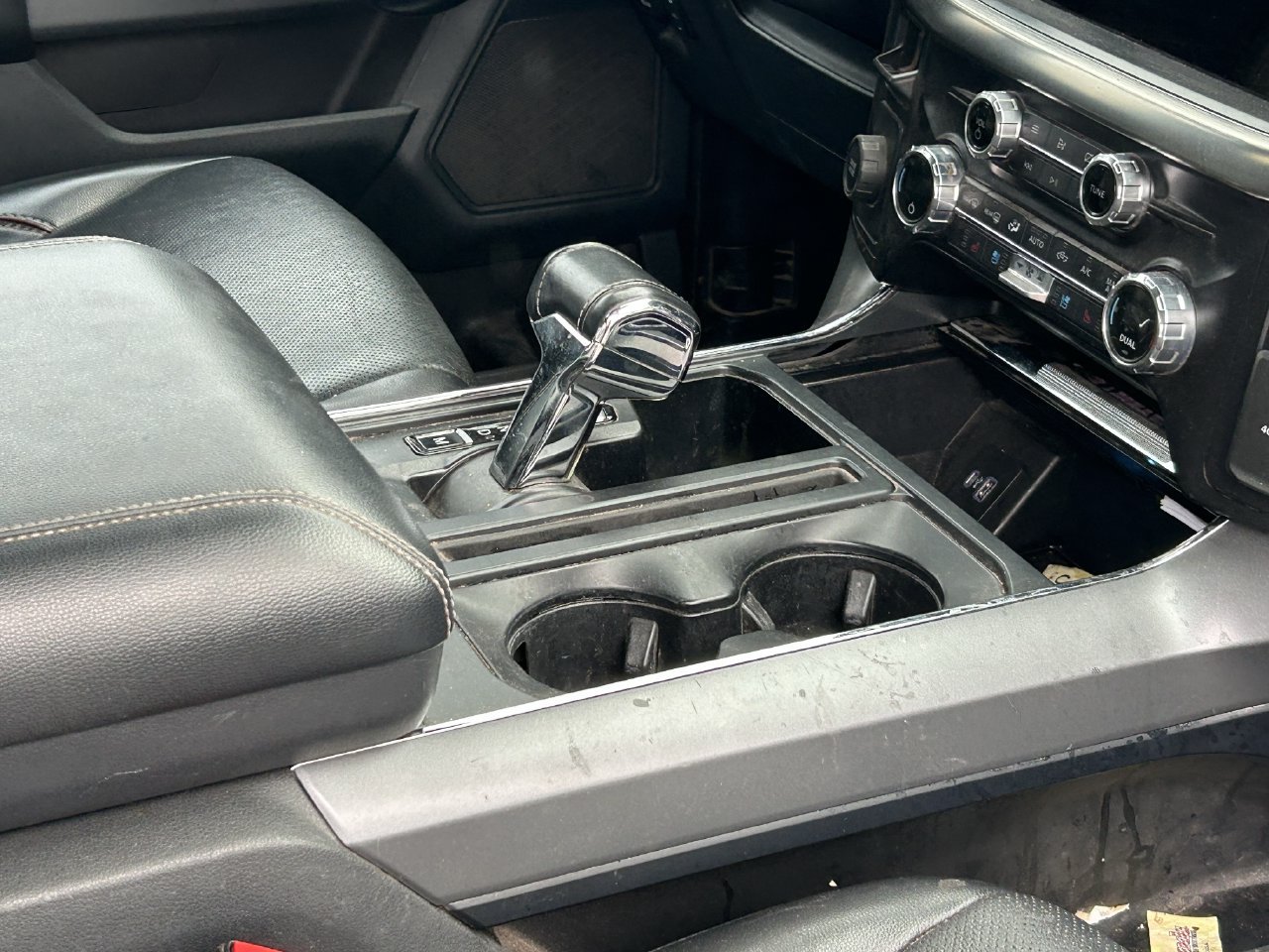 Used 2021 Ford F150 Lariat RWD image 11