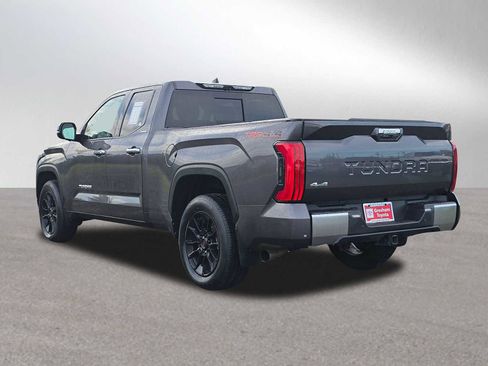 Used 2022 Toyota Tundra Limited image 5