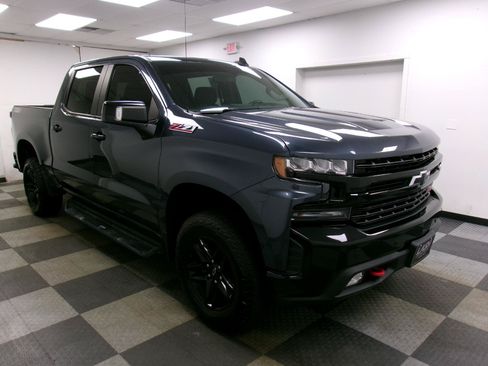 Used 2021 Chevrolet Silverado 1500 LT Trail Boss w/ Convenience Package II AWD/4WD image 14
