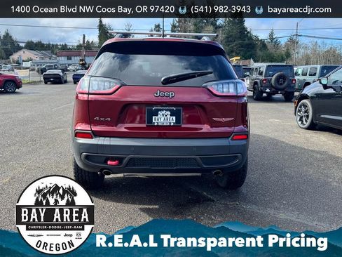Used 2020 Jeep Cherokee Trailhawk w/ Cold Weather Group image 6