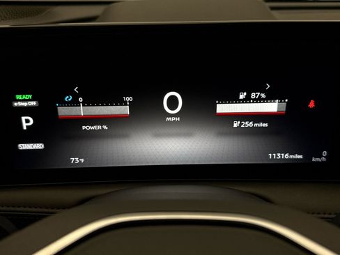 Used 2024 Nissan Ariya AWD image 13