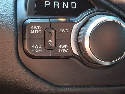 Used 2022 RAM 1500 Big Horn AWD/4WD image 25