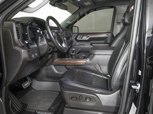 Used 2024 Chevrolet Silverado 1500 RST w/ All Star Edition Plus image 13