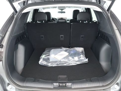 Used 2025 Ford Escape SE image 20