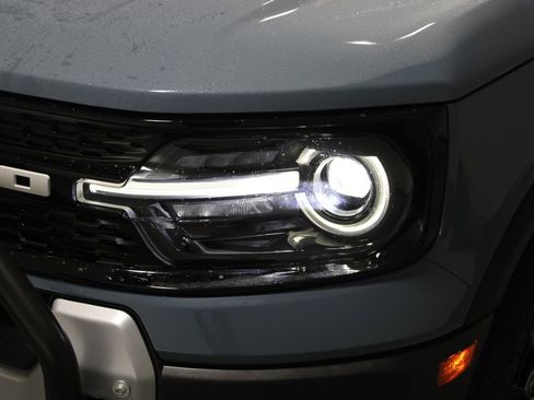 New 2025 Ford Bronco Sport Outer Banks w/ Sasquatch Outer Banks Package image 59