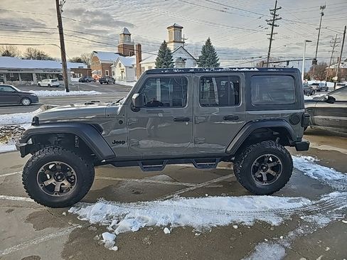 Certified 2019 Jeep Wrangler Unlimited Sport S image 12