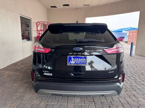 Certified 2024 Ford Edge SEL AWD/4WD image 4