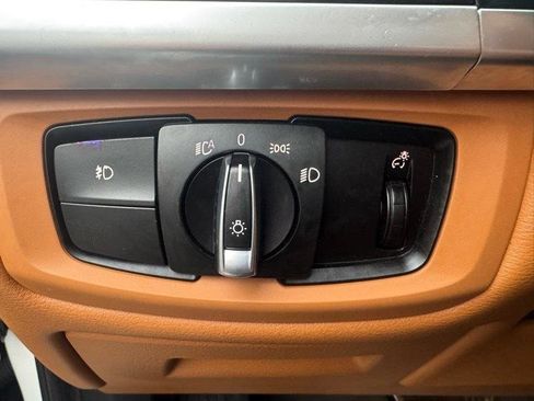 Used 2017 BMW X6 xDrive35i image 25