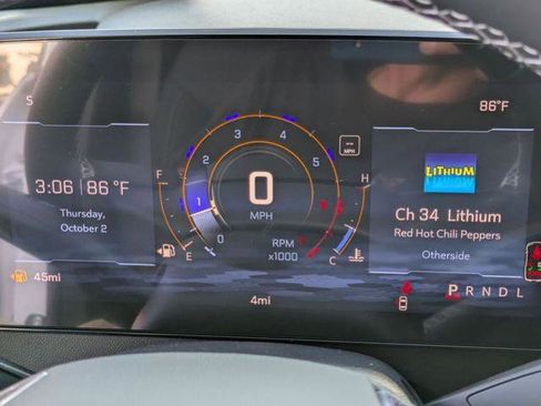 New 2026 Chevrolet Traverse LT w/ Driver Confidence Package FWD image 14
