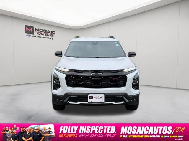 Used 2026 Chevrolet Equinox RS AWD/4WD image 2