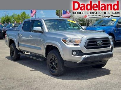Used 2022 Toyota Tacoma SR5 w/ Technology Package