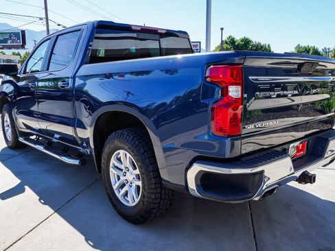 Used 2020 Chevrolet Silverado 1500 LT w/ All-Star Edition AWD/4WD image 6
