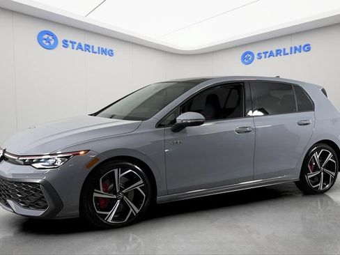 Used 2025 Volkswagen GTI SE FWD image 3