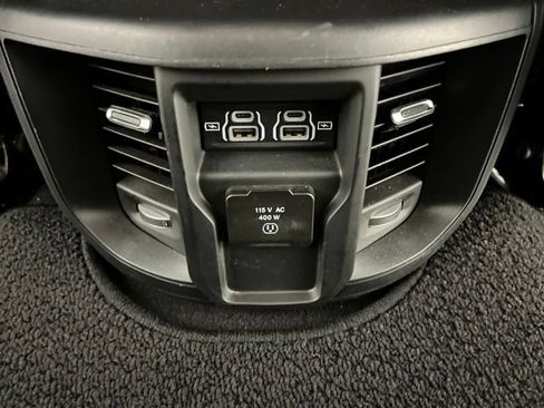 Used 2024 RAM 2500 Laramie w/ Safety Group AWD/4WD image 47