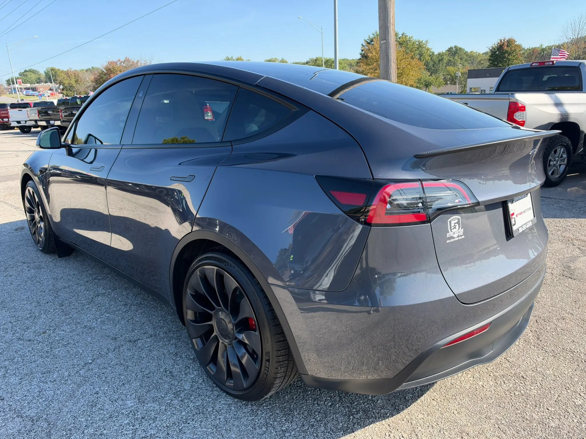 Used 2023 Tesla Model Y Performance AWD/4WD image 6