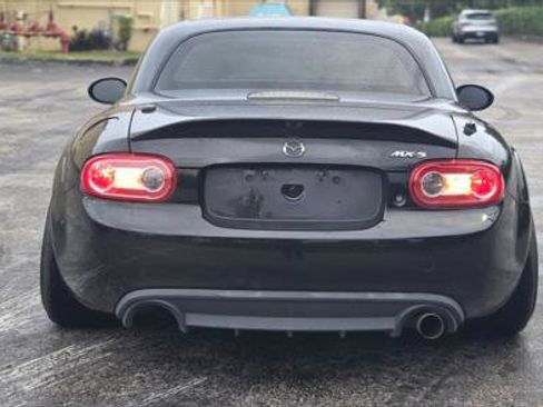 Used 2013 MAZDA MX-5 Miata Grand Touring w/ Appearance Pkg image 6