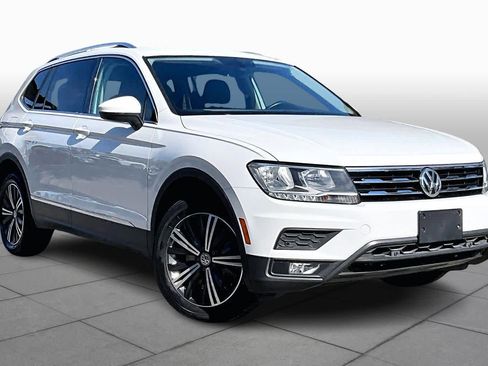 Used 2019 Volkswagen Tiguan SEL image 3