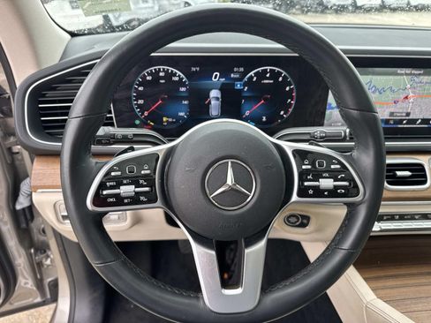 Used 2022 Mercedes-Benz GLE 350 4MATIC w/ AMG Line Exterior image 22
